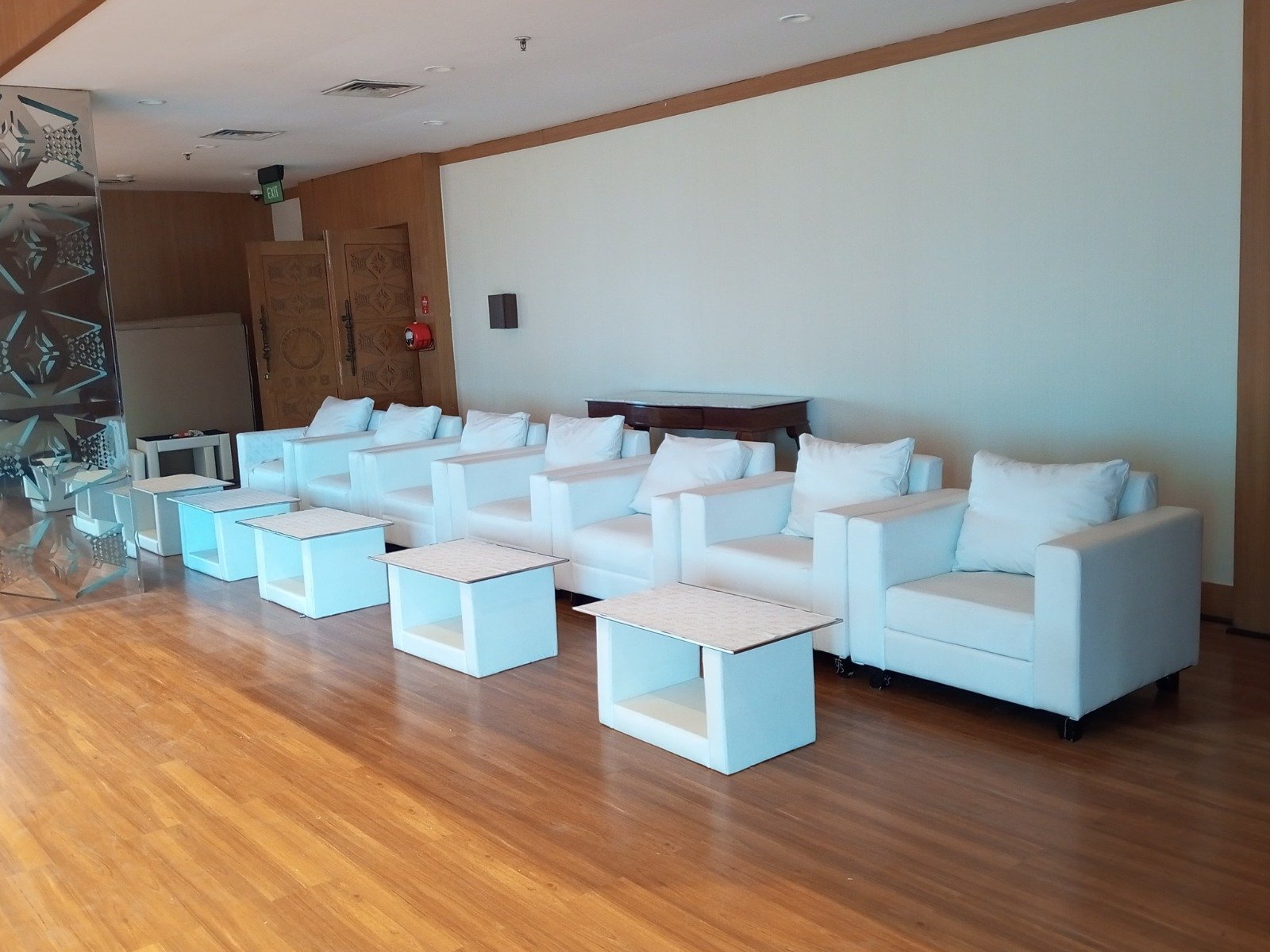 Sewa Sofa Area Depok Town Square (Detos) Depok