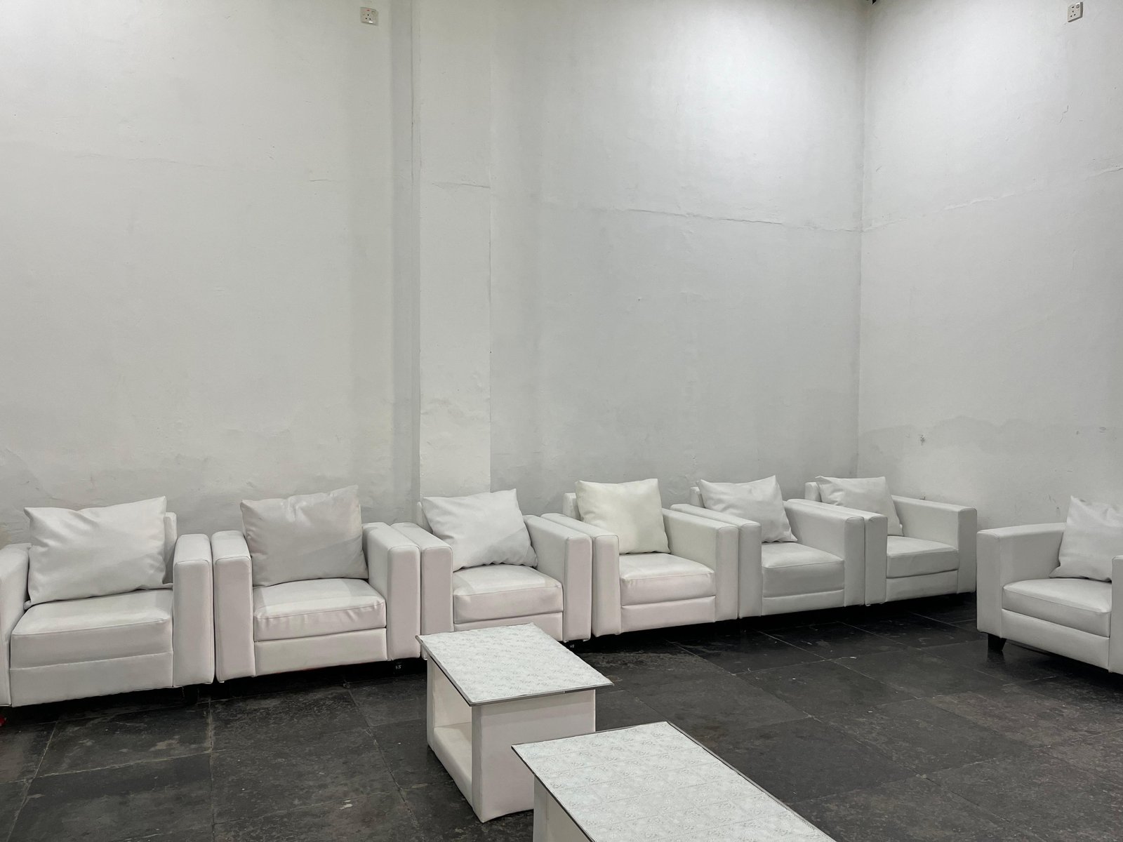 Sewa Sofa area Beji Depok