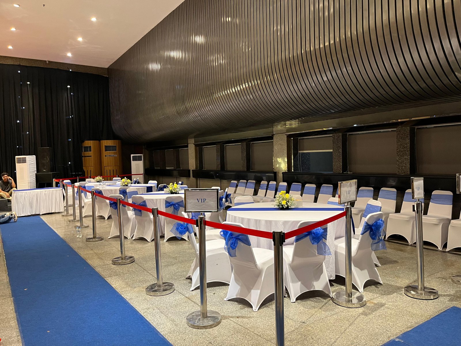 Sewa Kursi Makasar Jakarta Timur Termurah dan Terlengkap