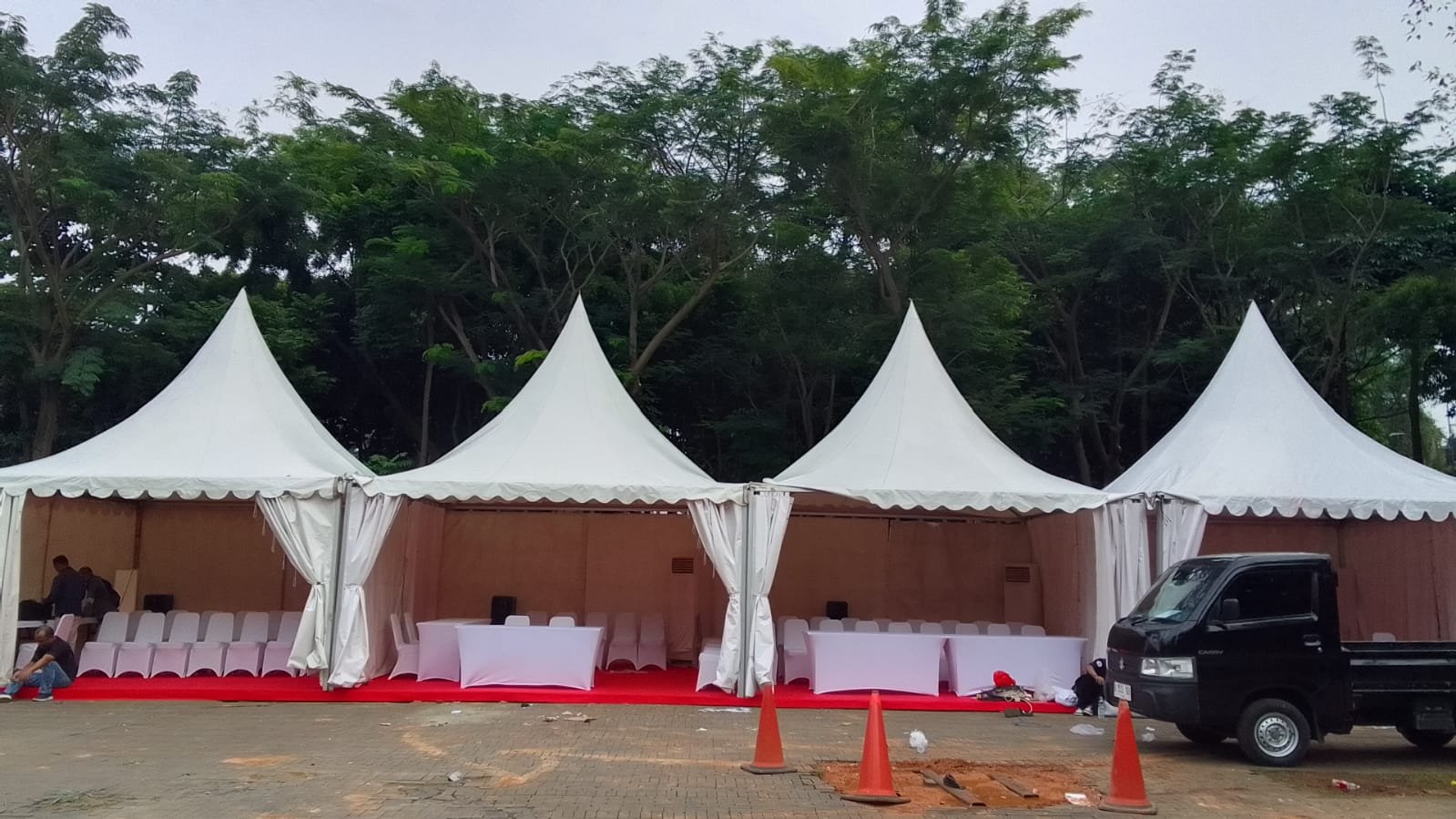 Sewa Tenda Sarnafil dan Sofa Event Terbaik di Tanah Abang Jakarta Pusat dengan Harga Terjangkau