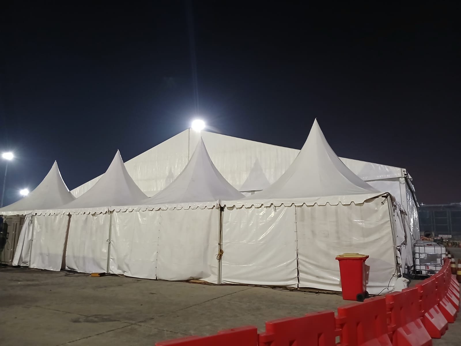 Jasa Sewa Tenda Sarnafil Terpercaya di Citeureup Bogor untuk Event Berkelas