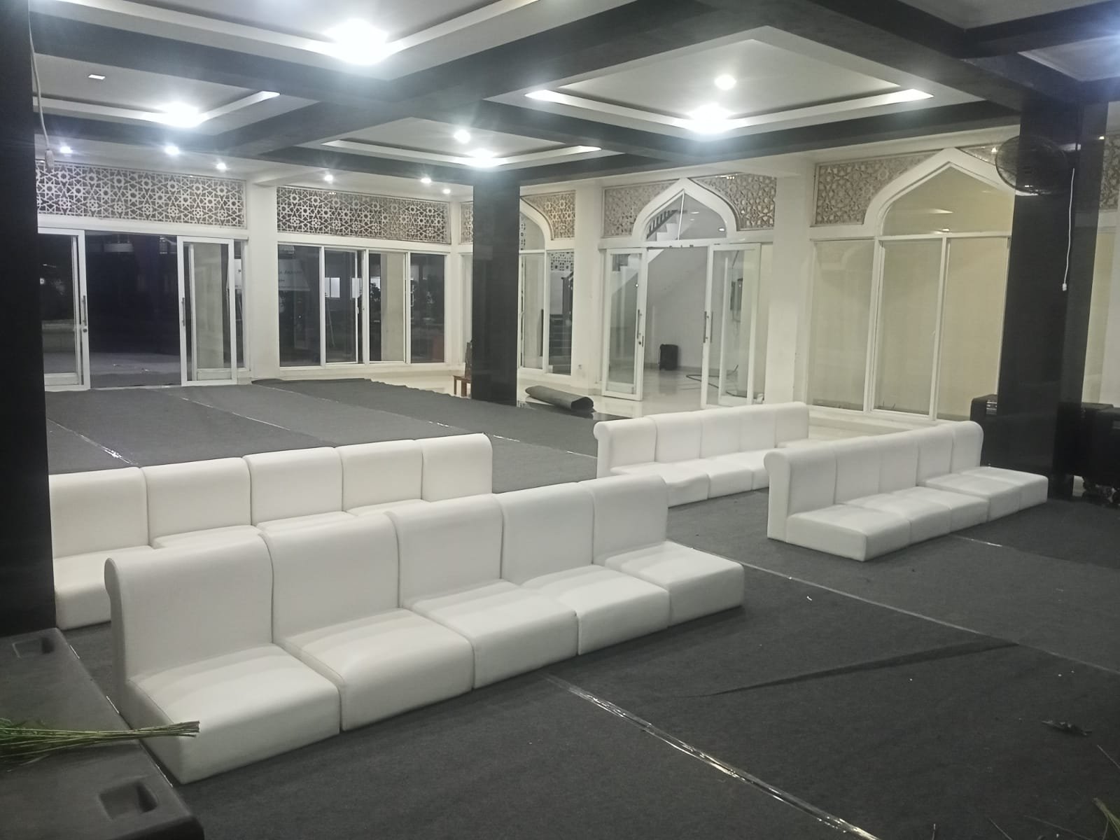 Sewa Sofa Lesehan Arab Murah Sukmajaya Depok untuk Acara Ramadhan dan Pengajian